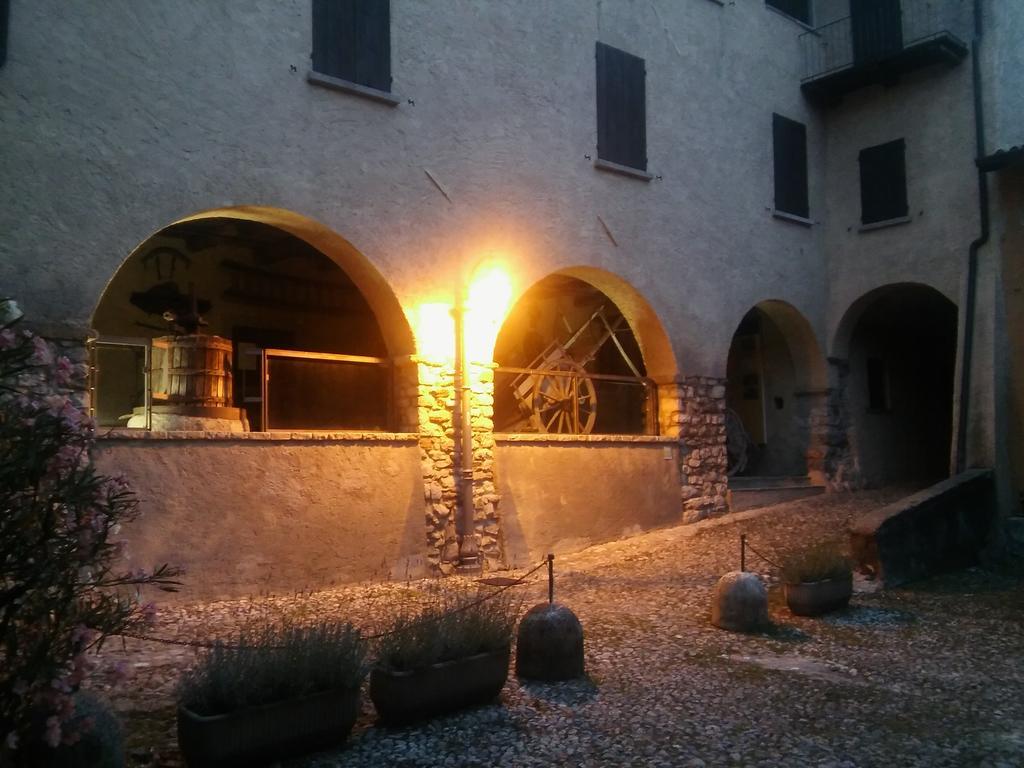 Antico Borgo Camporeso Galbiate エクステリア 写真